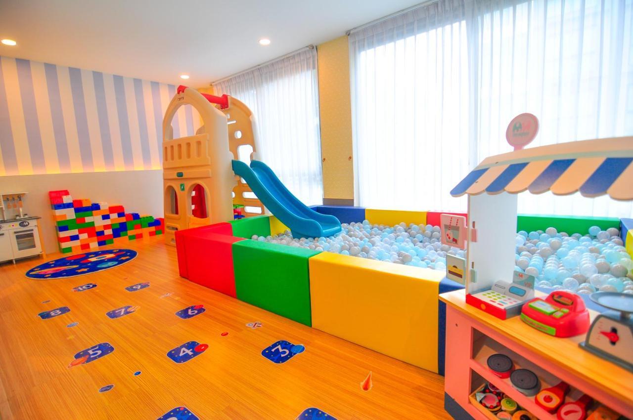 The S Block Condotel Ban Si Than المظهر الخارجي الصورة